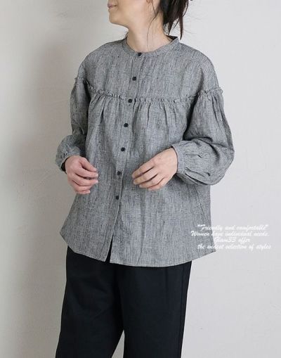 mano a mano マノアマノ　　2223014　リネンギャザーブラウス