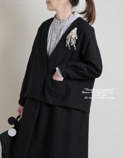 ブルーウィロー 黒スーツ オケージョン入学式 卒業式 入園式ママ服装