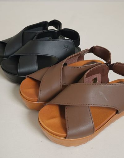 【本革】Made In Japan   Shake・In cloak　シェイクインクローク    　　厚底サンダル　　　　GK-62