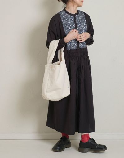 ista-ire  イスタイーレ　  コットン小花切替ワンピース　4720