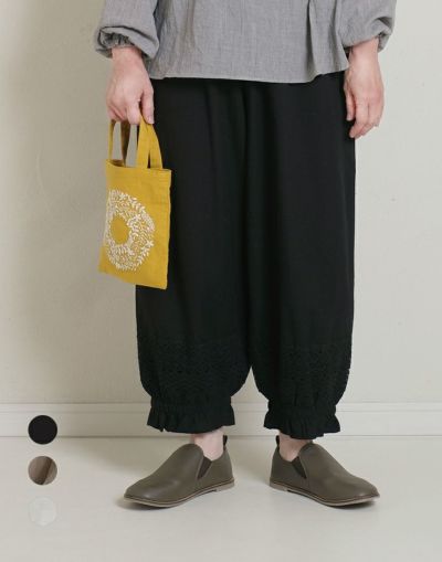 コットンリネンレース裾しぼりパンツ　　　　2119