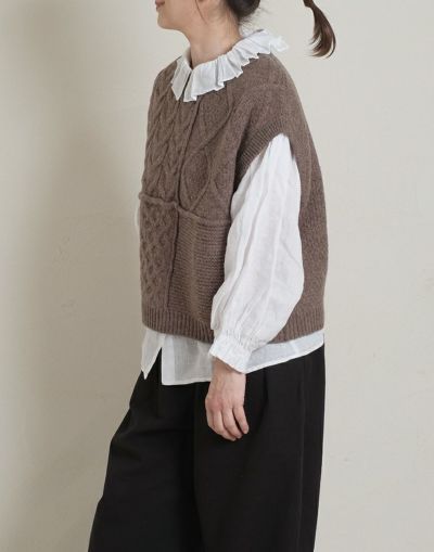  SO  エスオー　  ウールアラン柄パネルベスト　　　1881